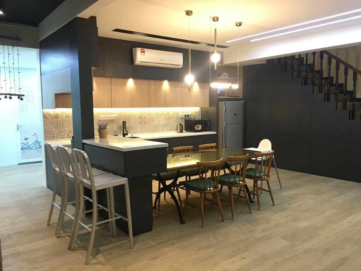Oneriimba Private Pool & Garden Residence Johor Bahru Exteriör bild