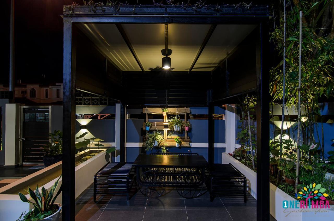 Oneriimba Private Pool & Garden Residence Johor Bahru Exteriör bild